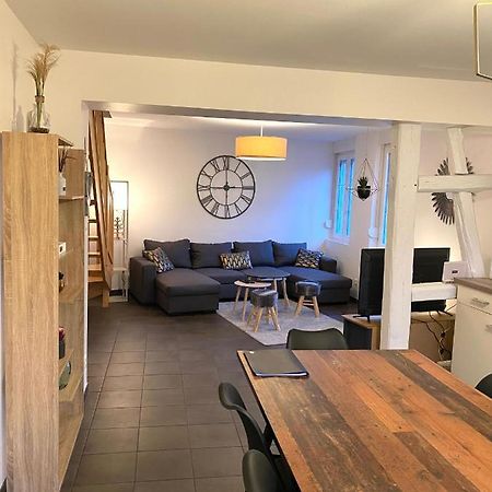 Duplex Moderne A 10 Minutes De Colmar Apartment Wintzenheim Bagian luar foto