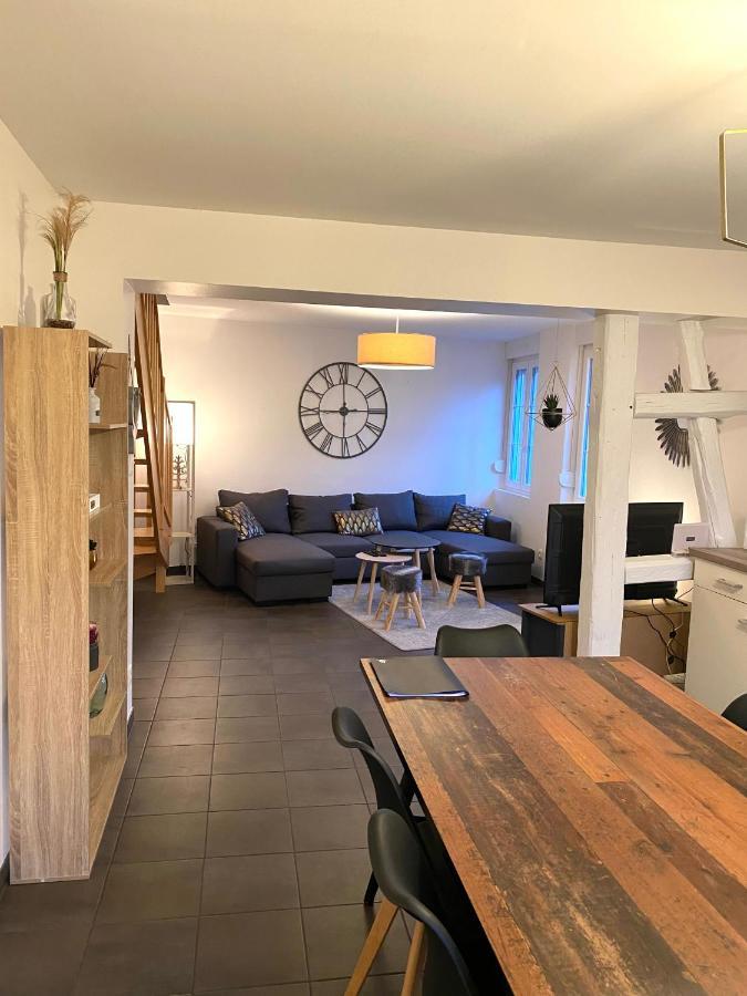 Duplex Moderne A 10 Minutes De Colmar Apartment Wintzenheim Bagian luar foto
